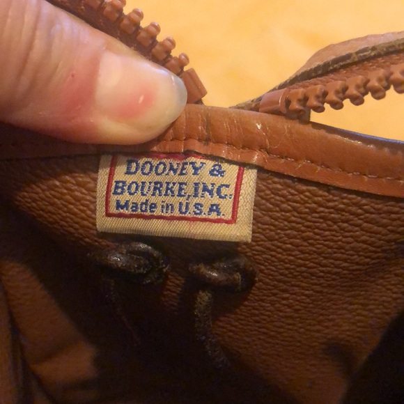 Vintage Dooney & Bourke Handbag - Picture 10 of 14